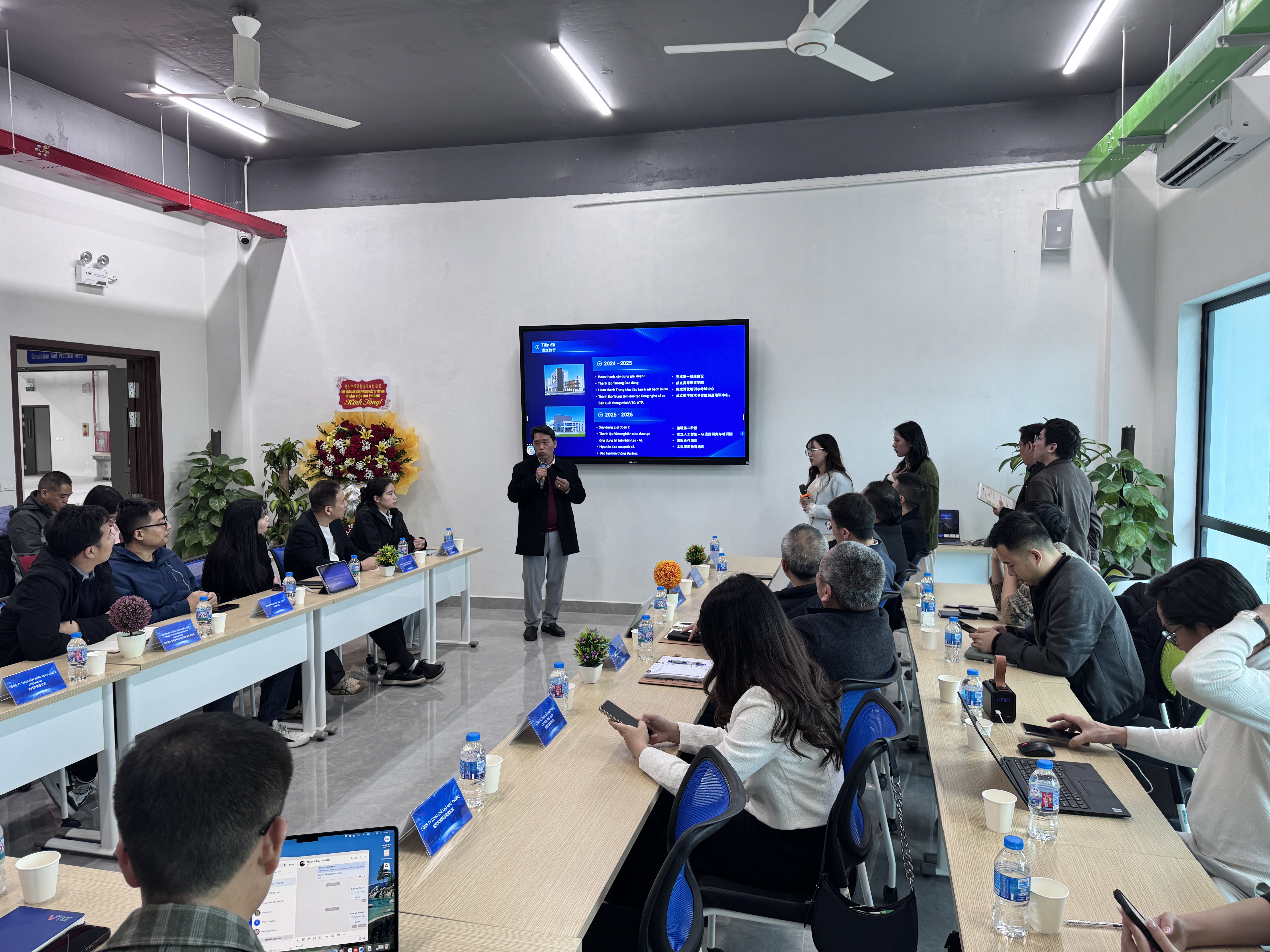Hội thảo phát triển nguồn nhân lực công nghệ số và sản xuất thông minh: VTG tăng cường hợp tác doanh nghiệp, mở rộng cơ hội cho người học